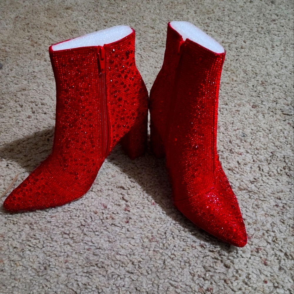 Betsy Johnson Cady Boots Size 6.5